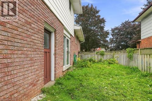 395 Mossom Place, Waterloo, ON 