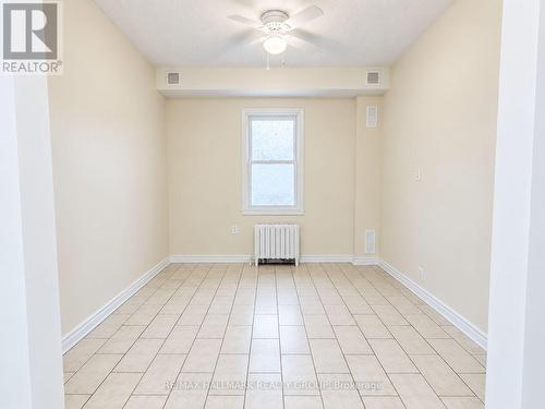 3 - 120 MURRAY STREET , Ottawa, Ontario K1N 7E6 4