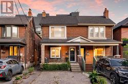 17 BARRIE AVENUE Toronto, ON M6C 1E1