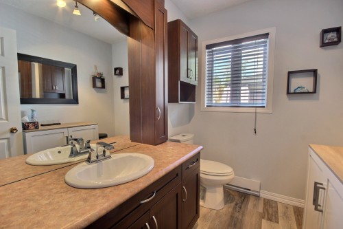Salle d'eau - 14 Rue Martin, Rouyn-Noranda, QC 