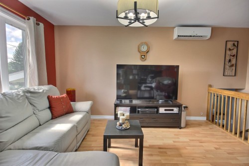 Salle familiale - 14 Rue Martin, Rouyn-Noranda, QC 