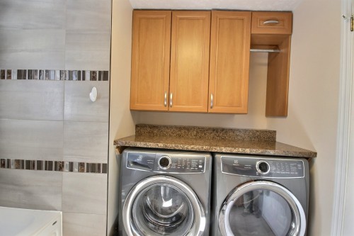 Salle de bains - 14 Rue Martin, Rouyn-Noranda, QC 