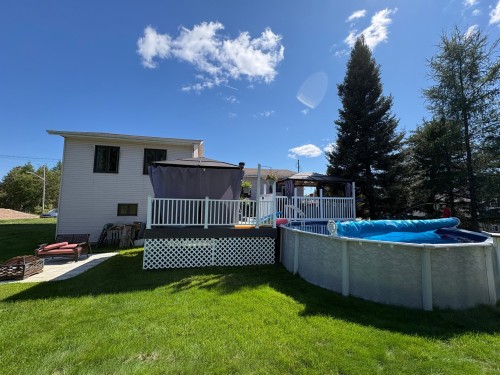 Cour - 14 Rue Martin, Rouyn-Noranda, QC 