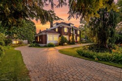 653 Rue des Ursulines Trois-Rivières, QC G9A 5B3