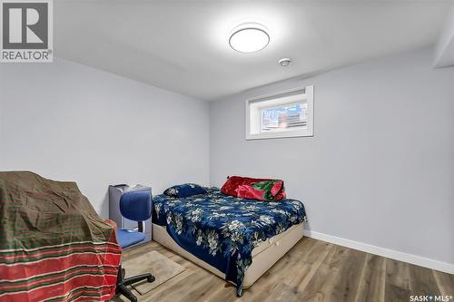 19 Barr Place, Saskatoon, SK - Indoor Photo Showing Bedroom