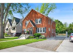 210-212 Elizabeth Street  Chatham, ON N7L 2Y7