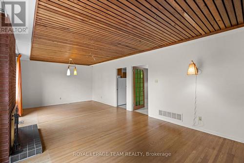 1380 Marchand Street, Ottawa, ON - Indoor Photo Showing Other Room