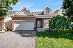 92 HARTSMERE DRIVE Ottawa, ON K2S 2B7