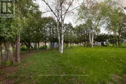 8 STANWOOD CRESCENT Toronto, ON M9M 1Z9