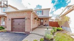 22 WALLINGFORD COURT  Brampton, ON L6Y 4V7