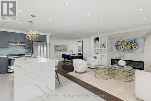 769 Annamore Road, Mississauga, ON - Indoor Photo Showing Kitchen With Fireplace With Upgraded Kitchen
