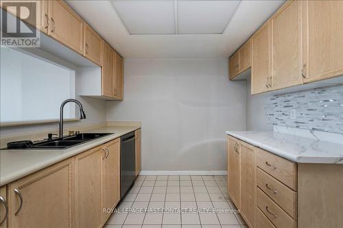 709 - 65 Ellen Street, Barrie, ON - Indoor