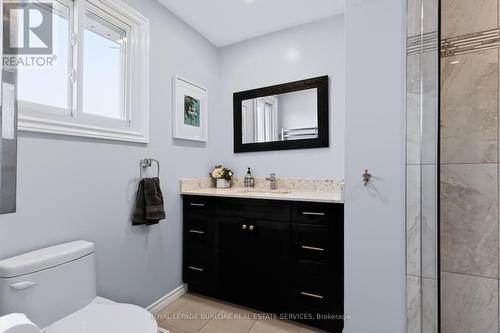 4248 Dunvegan Road, Burlington, ON - Indoor Photo Showing Bathroom