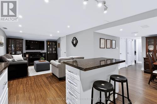 4248 Dunvegan Road, Burlington, ON - Indoor