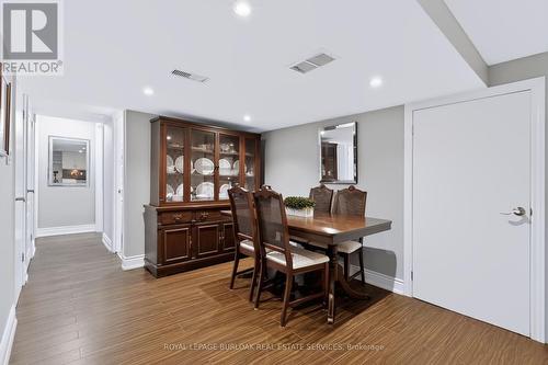 4248 Dunvegan Road, Burlington, ON - Indoor Photo Showing Dining Room