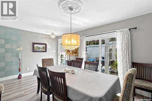 273 Carleton Drive, Saskatoon, SK - Indoor Photo Showing Dining Room