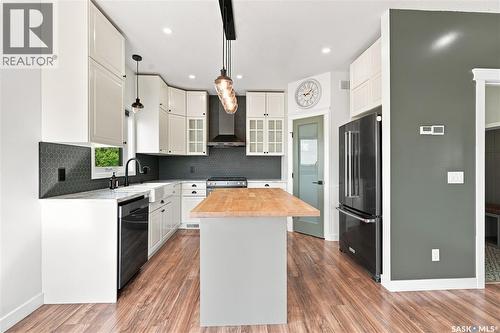 Wiwchar Acreage, Vanscoy Rm No. 345, SK - Indoor Photo Showing Kitchen With Upgraded Kitchen