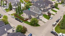 137 Evanscove Circle NW  Calgary, AB T3P 0A2