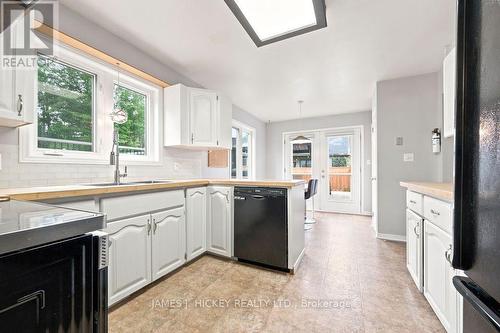 4 Banting Drive, Deep River, ON - Indoor Photo Showing Kitchen
