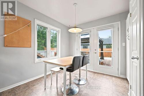 4 Banting Drive, Deep River, ON - Indoor Photo Showing Dining Room
