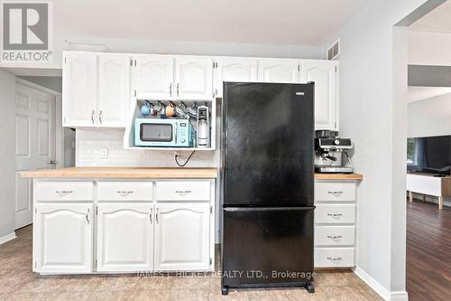 4 Banting Drive, Deep River, ON - Indoor Photo Showing Other Room