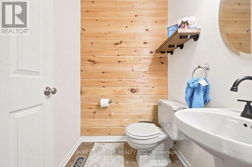 4 Banting Drive, Deep River, ON - Indoor Photo Showing Bathroom