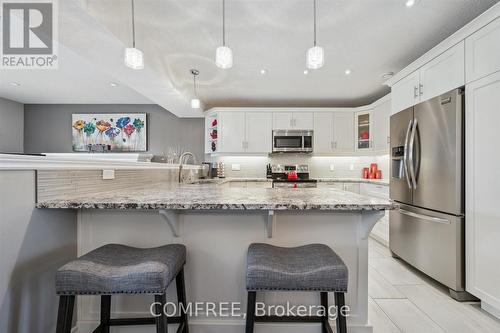 235 Spencer Drive, Centre Wellington (Elora/Salem), ON - Indoor Photo Showing Kitchen With Upgraded Kitchen