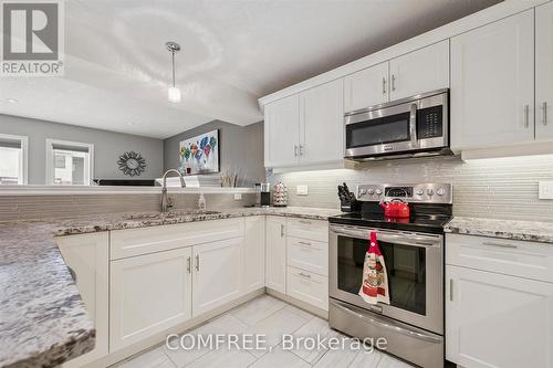 235 Spencer Drive, Centre Wellington (Elora/Salem), ON - Indoor Photo Showing Kitchen With Upgraded Kitchen