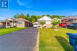 19 MARTORINO DRIVE  Toronto, ON M1K 2J1
