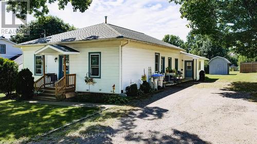 132 QUEEN STREET  Central Huron (Clinton), ON N0M 1L0