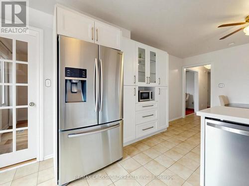 108 Anthony Lane, Vaughan, ON - Indoor Photo Showing Kitchen With Stainless Steel Kitchen