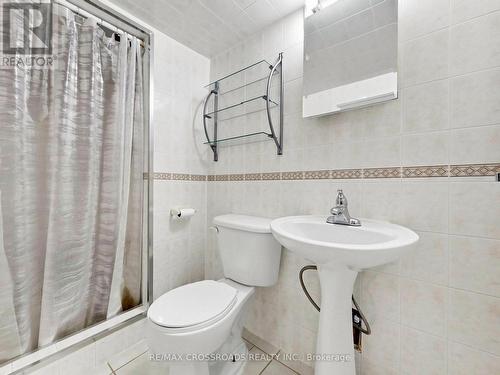 108 Anthony Lane, Vaughan, ON - Indoor Photo Showing Bathroom
