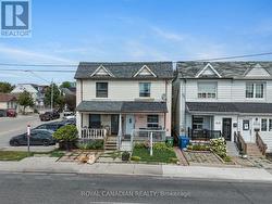 2538 ST CLAIR AVENUE W Toronto, ON M6N 1L6