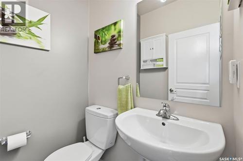 1040 Kolynchuk Crescent, Saskatoon, SK - Indoor Photo Showing Bathroom