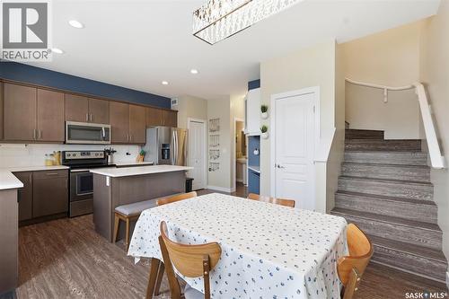 1040 Kolynchuk Crescent, Saskatoon, SK - Indoor Photo Showing Kitchen