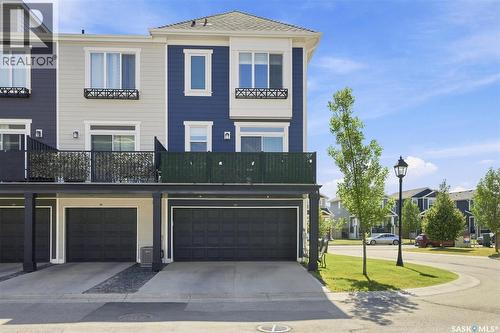703 Meadows Boulevard, Saskatoon, SK - Outdoor