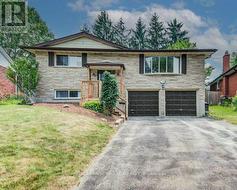 109 WHITE OAK PLACE  Waterloo, ON N2V 1B2