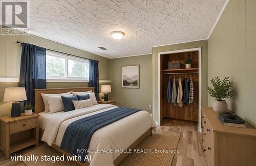 109 White Oak Place, Waterloo, ON - Indoor Photo Showing Bedroom