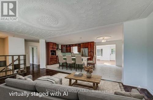 109 White Oak Place, Waterloo, ON - Indoor Photo Showing Living Room