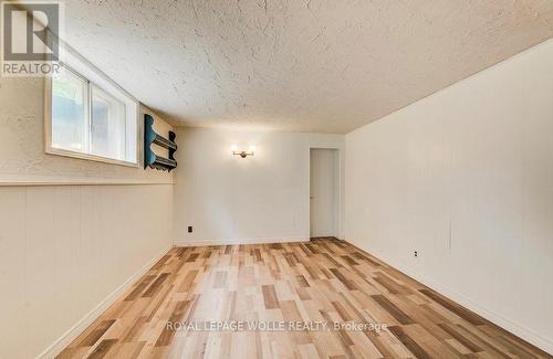 109 White Oak Place, Waterloo, ON - Indoor Photo Showing Other Room