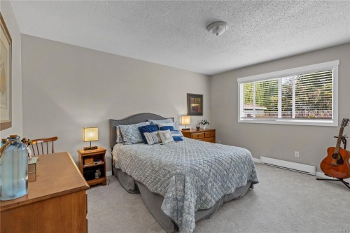 1253 Ormonde Rd, French Creek, BC 