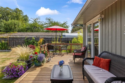 1253 Ormonde Rd, French Creek, BC 
