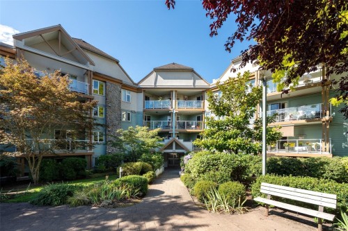 #103-494 Marsett Pl  Saanich, BC V8Z 7J1