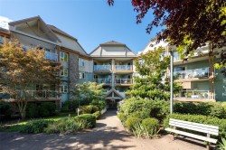 #103-494 Marsett Pl Saanich, BC V8Z 7J1