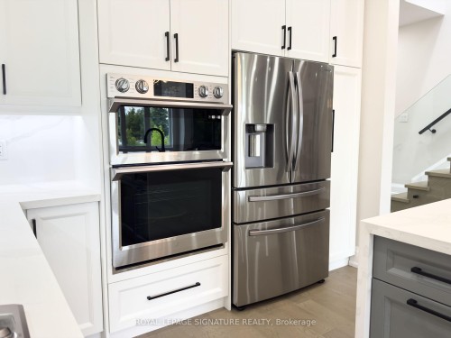 920 Fourth Street, Mississauga, ON 