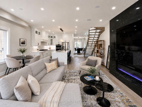 920 Fourth Street, Mississauga, ON 