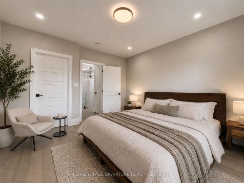 920 Fourth Street, Mississauga, ON 