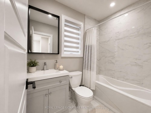 920 Fourth Street, Mississauga, ON 