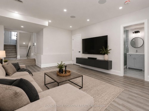 920 Fourth Street, Mississauga, ON 