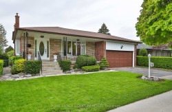 14 Logstone Crescent  Toronto, ON M1E 4M3